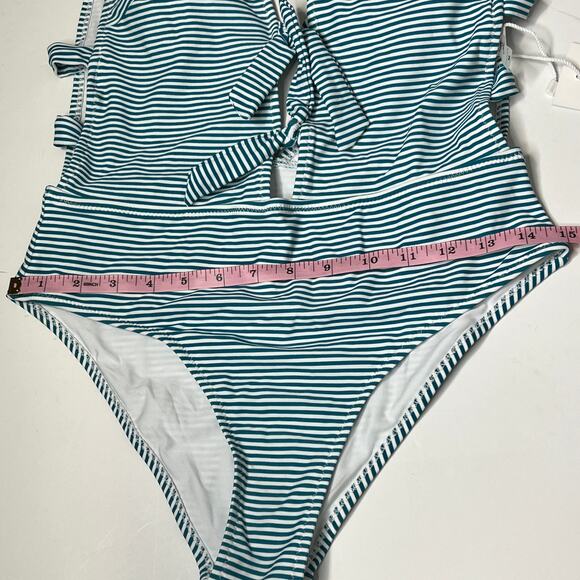 Cupshe Plunging Tie Front One Piece Striped Swimsuit Size Medium - Picture 6 of 9